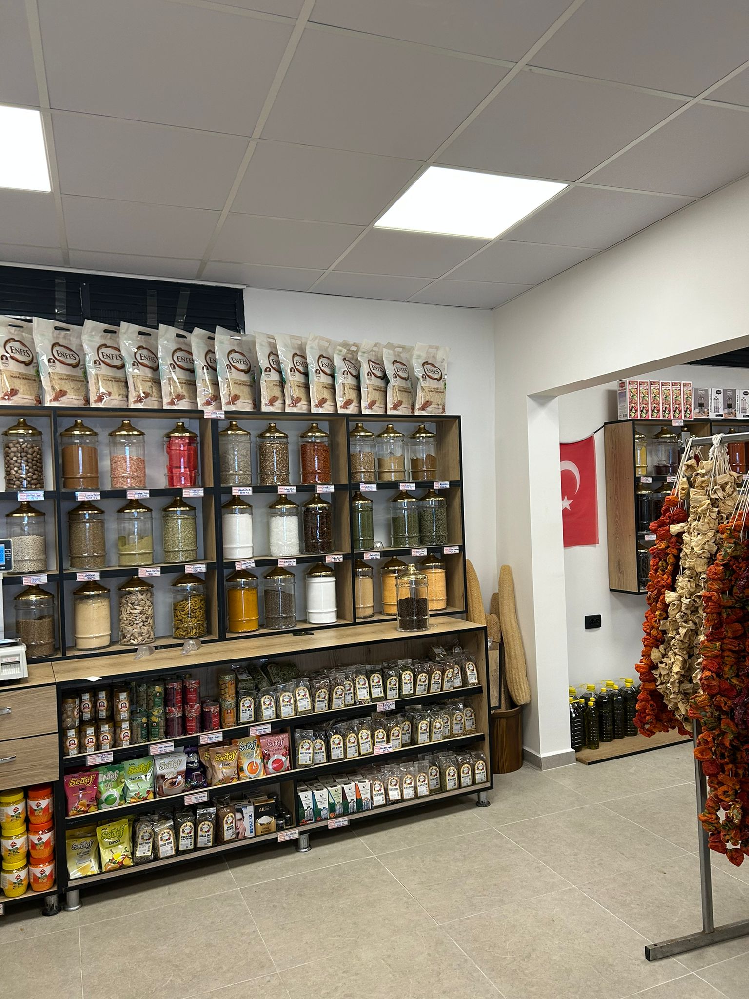 Parıltı Baharat Kuruyemiş 